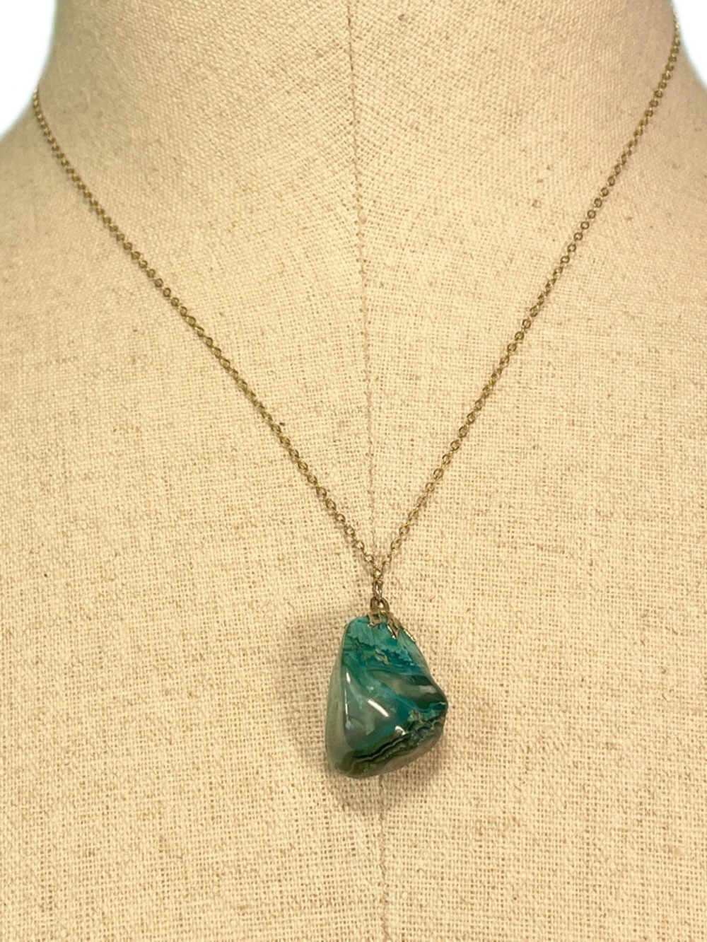 Teal Stone Pendant Necklace on 18” Gold-Tone Chain – Gift Ready 🍃✨ - Picture 3 of 13